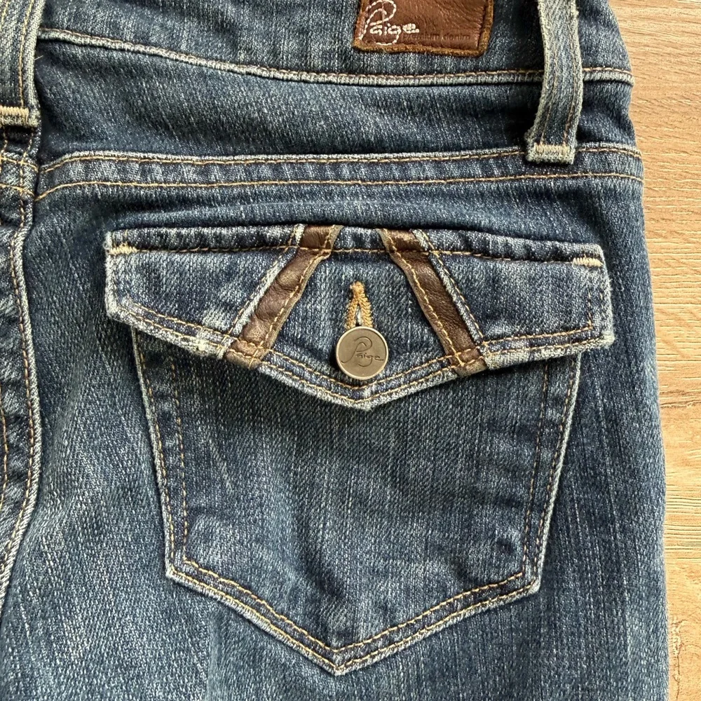 PAIGE Vintage Fairfax Blue Washed Flare‎ Jeans sz 25- Y2K
